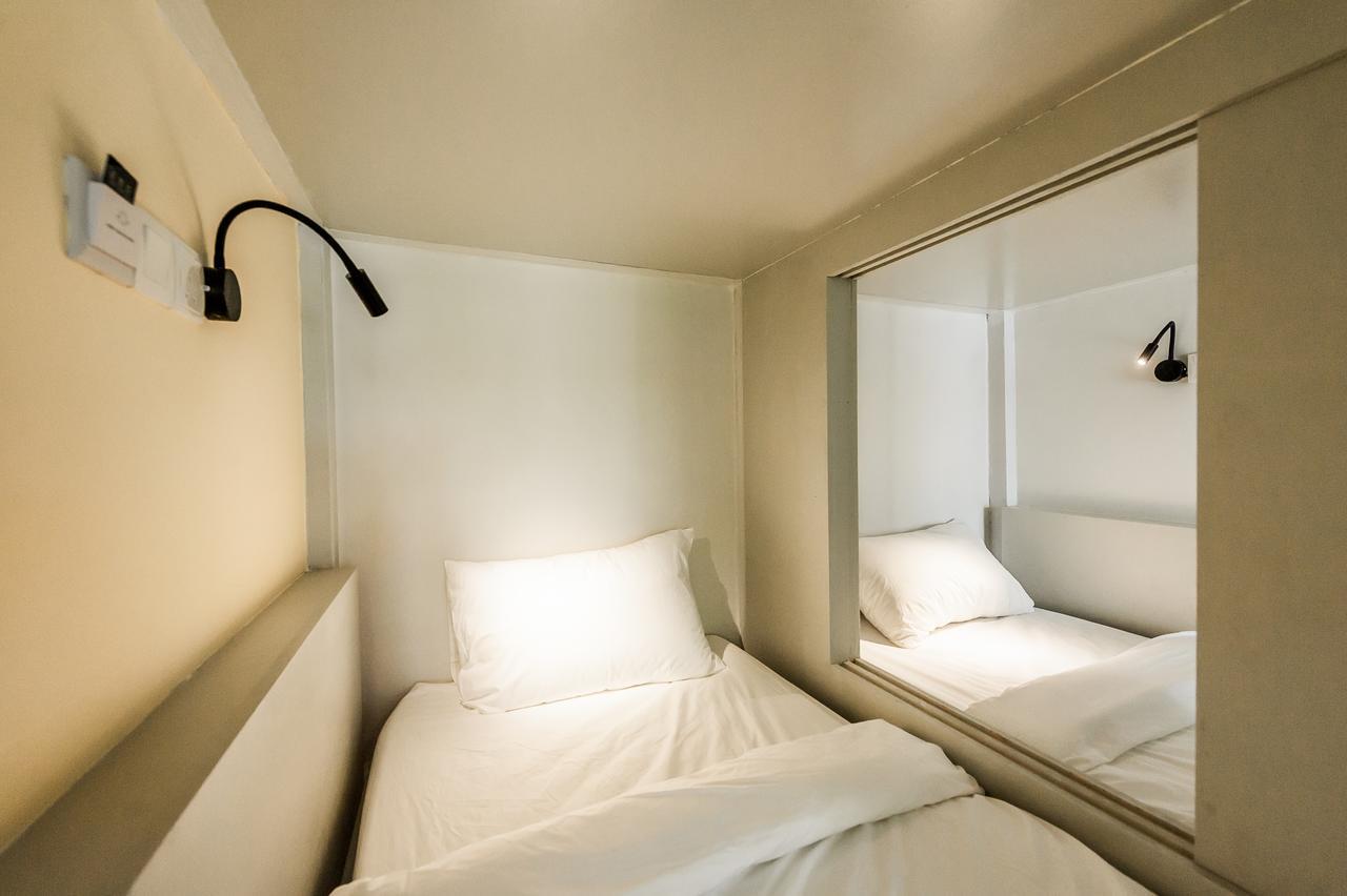บังค์ แอนด์ บิลิก์ โฮเต็ล ศรี ปตาลิง Hotel กัวลาลัมเปอร์ ภายนอก รูปภาพ