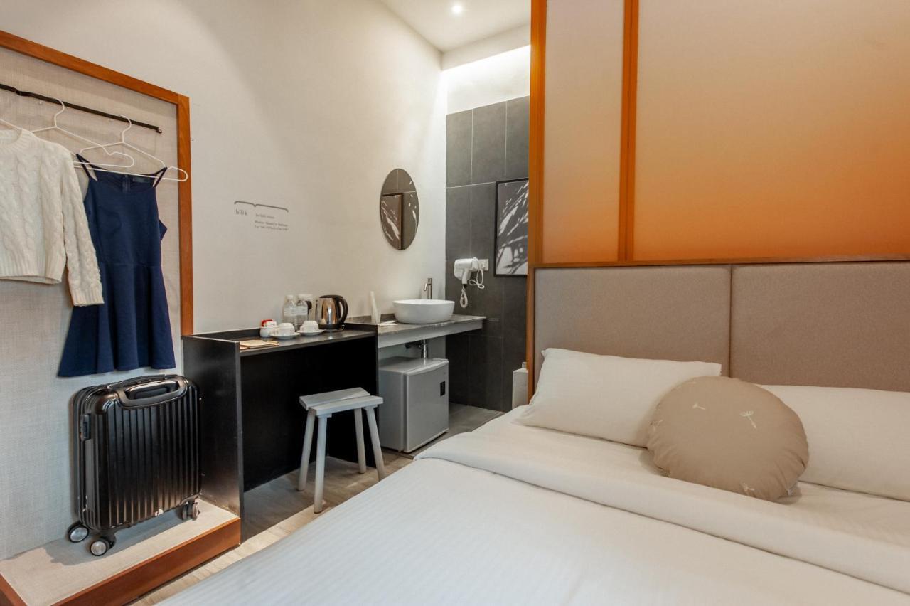 บังค์ แอนด์ บิลิก์ โฮเต็ล ศรี ปตาลิง Hotel กัวลาลัมเปอร์ ภายนอก รูปภาพ